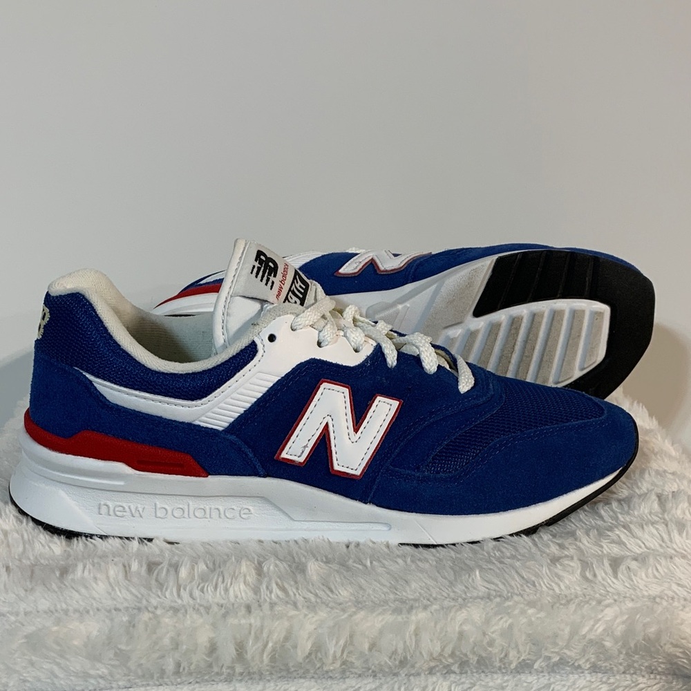 New Balance Men's Sneakers in Blue, White, and Red